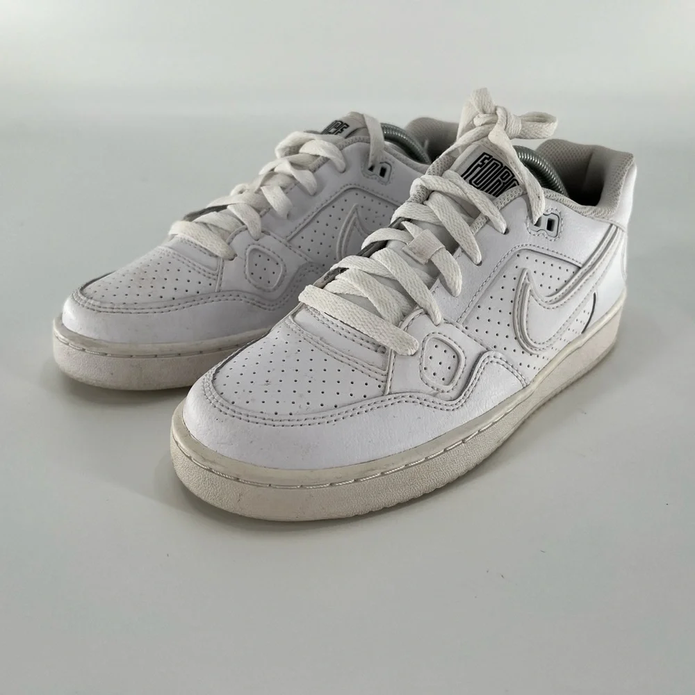 Nike Son of Force Triple White Y‎ 6.5
